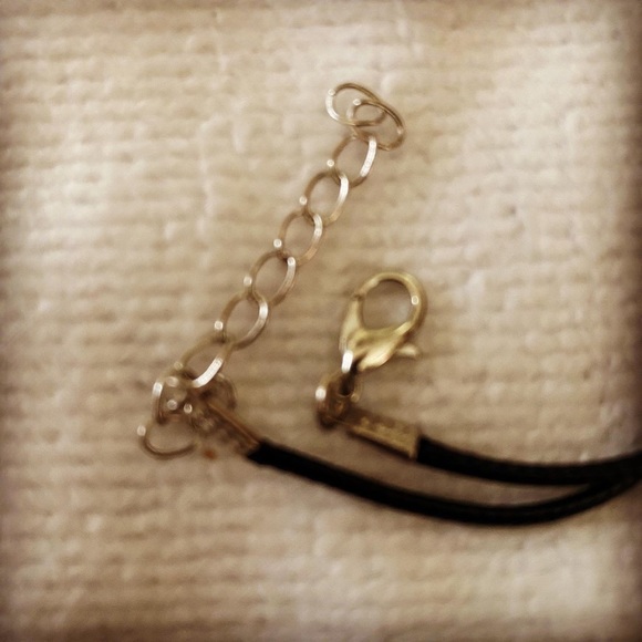 Healing Crystal Pendant necklace - Picture 3 of 3